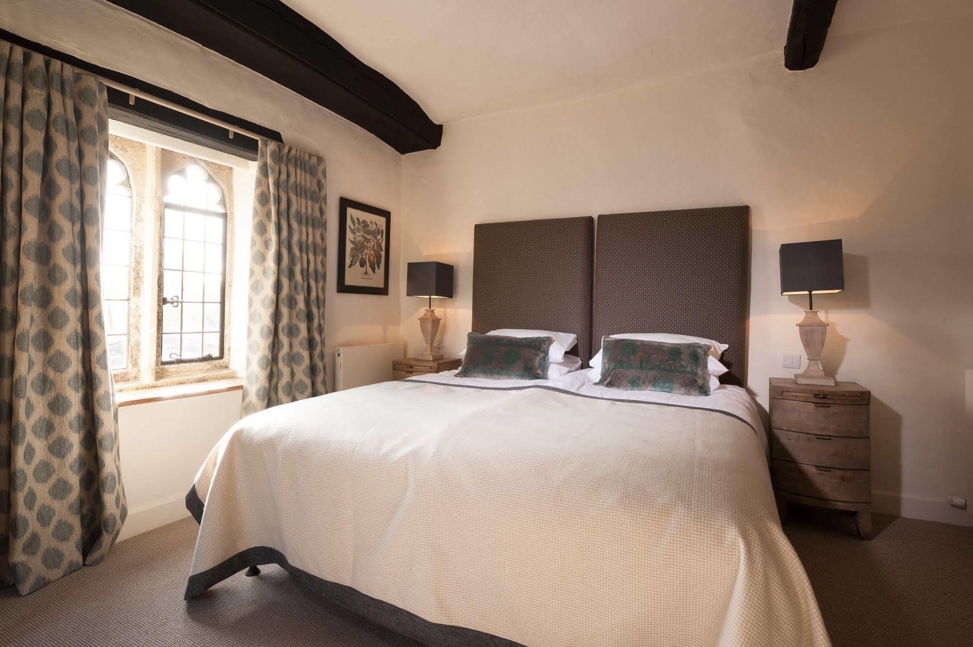 The Crown Hotel Shipton under Wychwood Eksteriør billede